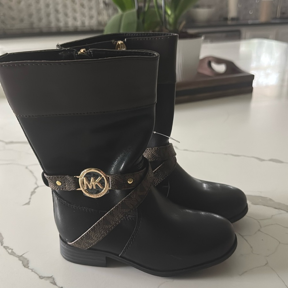 Michael Kors Black and Brown Kids Boots new